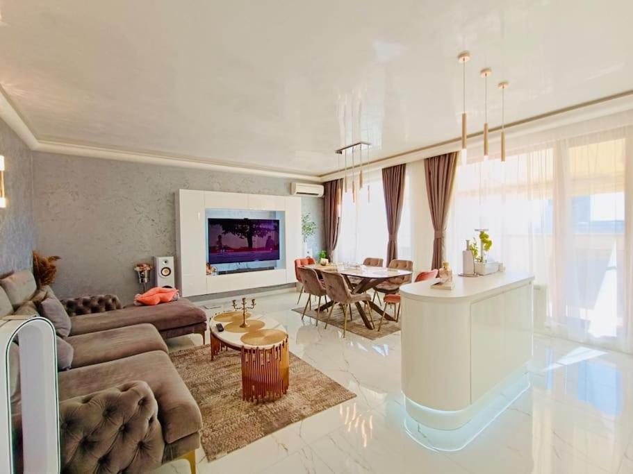 Spacious Prestige Penthouse Varna Eksteriør bilde