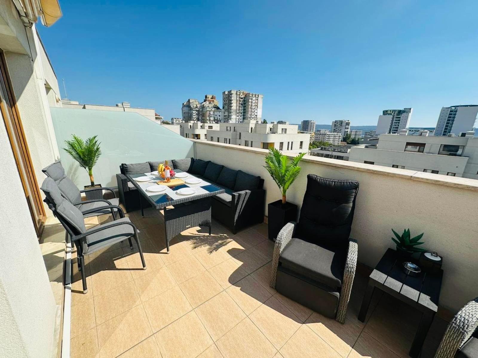 Spacious Prestige Penthouse Varna Eksteriør bilde